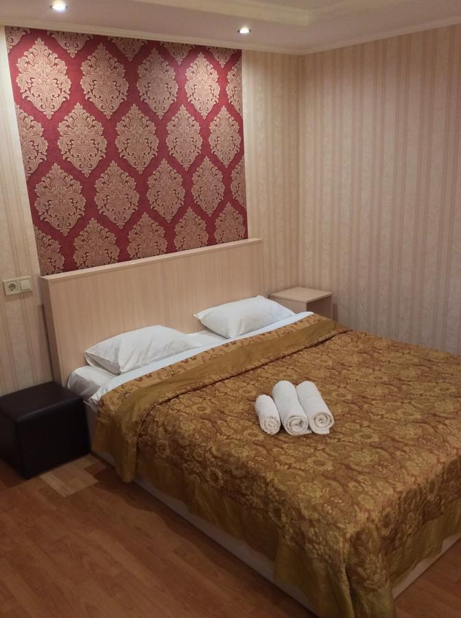 Sadok Hotel Kyiv Exterior photo